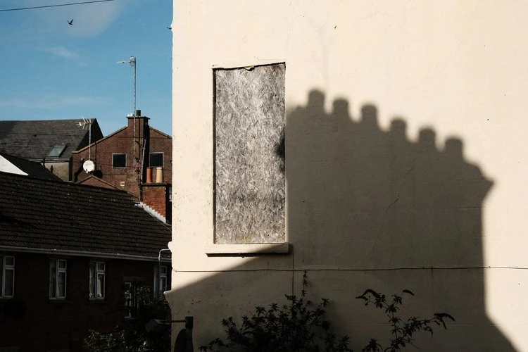 Contrast Chrome by Ross - Image 2